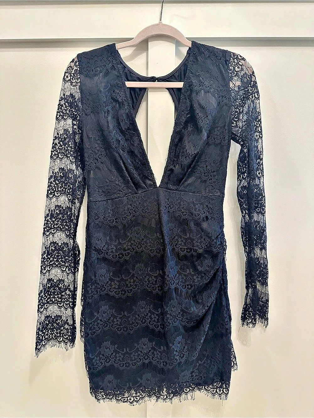 XTAREN Black Lace Plunge Open Back Mini Dress L